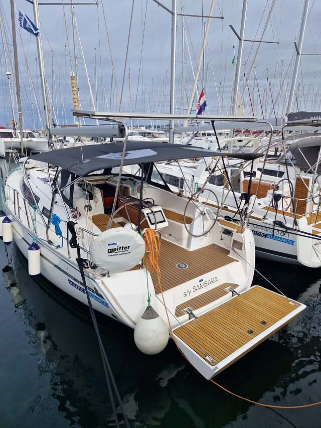 Bavaria Cruiser 37 - 3 cab. Samsara